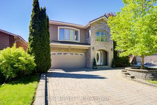 Detached House for Sale, 82 Derby Ct, Newmarket, ON