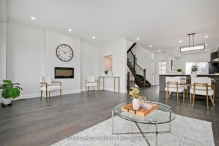Freehold Townhouse for Sale, 42 Vantage Loop N/A, Newmarket, ON