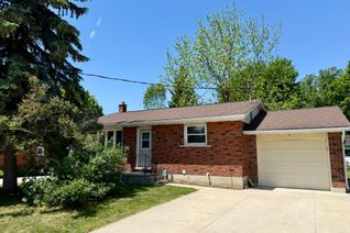 Detached House for Sale, 4 Huron St, Brockton, ON