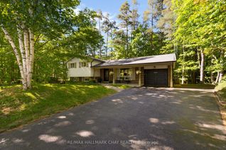 Sidesplit for Sale, 3724 Whitecap Dr, Innisfil, ON