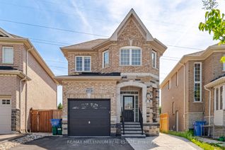 Detached House for Sale, 356 Rannie Rd, Newmarket, ON