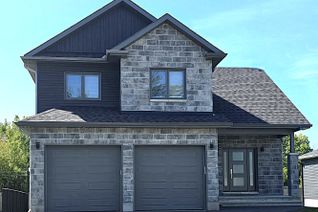 Detached House for Sale, 1408 Caroline Ct, Cornwall, ON