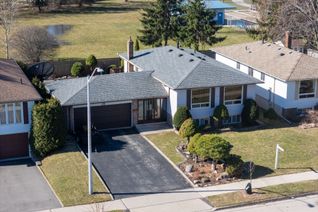 Sidesplit for Sale, 19 Lynwood Dr, Hamilton, ON
