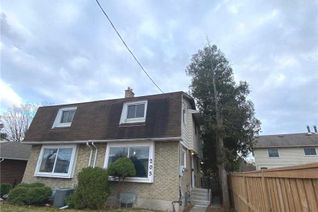 Attached/Row House/Townhouse 2-Storey for Rent, 203 Taunton Rd W, Oshawa, ON Attached/Row House/Townhouse 2-Storey for Rent, 203 Taunton Rd W, Oshawa, ON