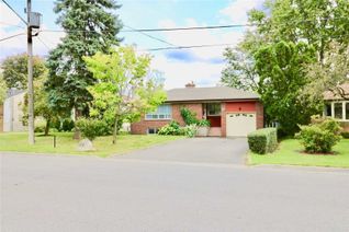 Detached Bungalow for Sale, 186 Driscoll Rd, Richmond Hill, ON Detached Bungalow for Sale, 186 Driscoll Rd, Richmond Hill, ON