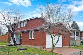 Detached 2-Storey for Sale, 2 Lady Churchill Crt, Toronto, ON Detached 2-Storey for Sale, 2 Lady Churchill Crt, Toronto, ON