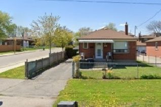 Detached Bungalow for Rent, 62 Falmouth Ave, Toronto, ON