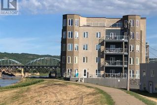 Condo Apartment for Sale, 9810 94 Street #201, Peace River, AB
