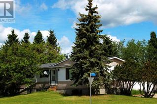 Bungalow for Sale, 700 8 Street, Fox Creek, AB