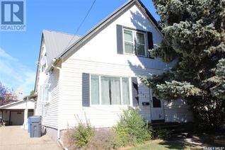 Property for Sale, 231 5th St, Weyburn, SK