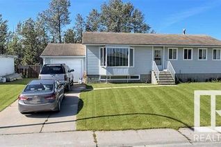 Detached House for Sale, 715 3 Av, Fox Creek, AB