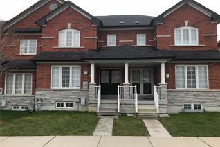 Attached/Row House/Townhouse 2-Storey for Rent, 15 King William Cres, Richmond Hill, ON