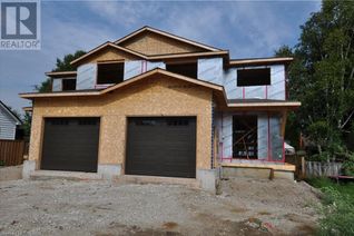 House for Sale, 622 8th Street W, Owen Sound, ON