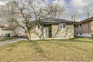Detached Bungalow for Sale, 11 Morning Dew Rd, Toronto, ON