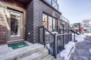 Condo Townhouse 2-Storey for Rent, 169 Jones Ave #Th#4, Toronto, ON