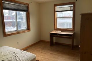 Semi-Detached 2-Storey for Rent, Toronto, ON