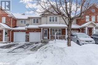 Attached/Row House/Townhouse for Sale, 21 Bentley Crescent, Barrie, ON