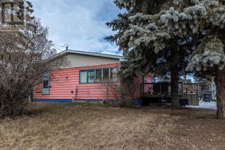 Detached House for Sale, 4706 50 Avenue, Sylvan Lake, AB