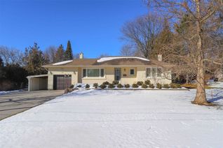 Bungalow for Sale, 969 Srigley St, Newmarket, ON