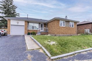 Bungalow for Rent, 376 Third Line, Oakville, ON