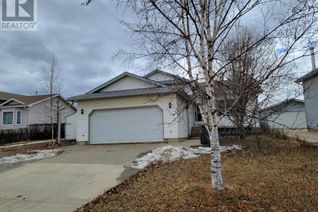 Property for Sale, 8217 105 Avenue, Peace River, AB Property for Sale, 8217 105 Avenue, Peace River, AB