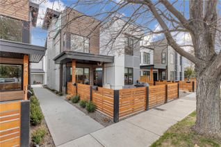 Townhouse for Sale, 943 Borden Avenue, Kelowna, BC Townhouse for Sale, 943 Borden Avenue, Kelowna, BC