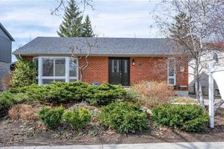 Bungalow for Sale, 413 Dumfries Ave, Kitchener, ON