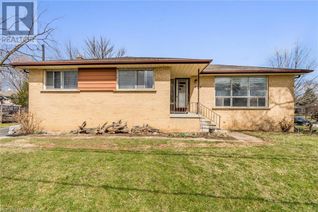 Bungalow for Rent, 439 Lees Lane, Oakville, ON Bungalow for Rent, 439 Lees Lane, Oakville, ON
