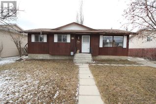 Property for Sale, 3611 51a Avenue, Innisfail, AB Property for Sale, 3611 51a Avenue, Innisfail, AB