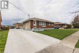 Bungalow for Sale, 58 Balmoral Avenue, Welland, ON