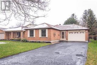 Bungalow for Sale, 481 Hunterswood Court, Waterloo, ON