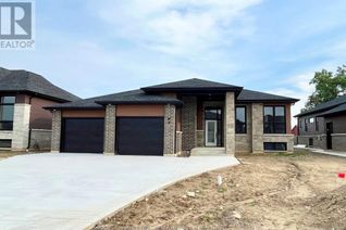 Raised Ranch-Style House for Sale, 4 Woodland, Kingsville, ON