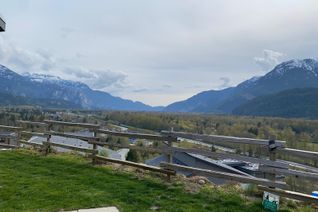 Townhouse for Sale, 41365 Skyridge Place #5, Squamish, BC Townhouse for Sale, 41365 Skyridge Place #5, Squamish, BC