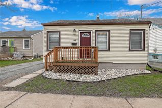 Bungalow for Sale, 61 Plymouth Ave, St. Catharines, ON