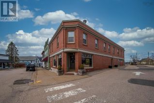 Business for Sale, 274 St George Street, Annapolis Royal, NS