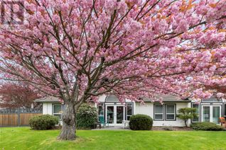 Townhouse for Sale, 264 Mcvickers St #105, Parksville, BC Townhouse for Sale, 264 Mcvickers St #105, Parksville, BC