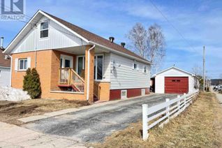 Bungalow for Sale, 59 Third Ave, Wawa, ON