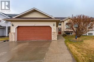 Property for Sale, 129 Mackay Crescent, Hinton, AB