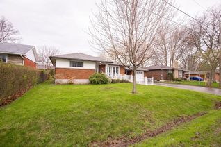 Bungalow for Rent, 8 Mckenzie Street, St. Catharines, ON