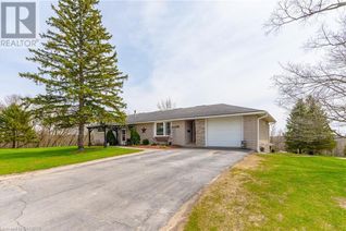 Bungalow for Sale, 310 York Street, Mount Forest, ON
