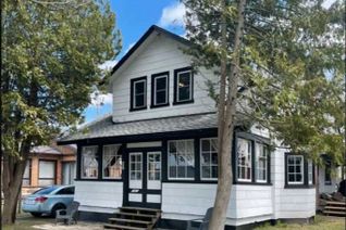 Cottage for Sale, 25 Wellington St, Brock, ON
