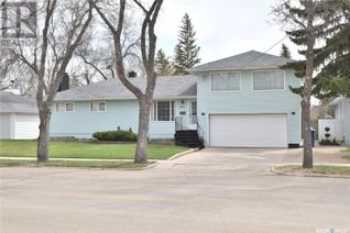 Property for Sale, 416 4th St Ne, Weyburn, SK Property for Sale, 416 4th St Ne, Weyburn, SK