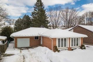Bungalow for Rent, 297 Duckworth St #Main Fl, Barrie, ON
