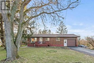 Bungalow for Sale, 3029 Lakefield Rd, Smith-Ennismore-Lakefield, ON