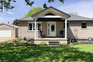 Bungalow for Sale, 116 London Road, Hensall, ON