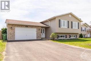 Raised Ranch-Style House for Sale, 18 Winfield Street, Petawawa, ON