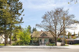 House for Sale, 2515 Pandosy Street, Kelowna, BC