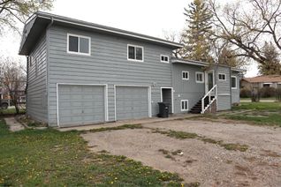 Property for Sale, 419 2 Street Se, High River, AB Property for Sale, 419 2 Street Se, High River, AB