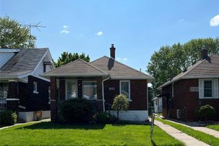 Bungalow for Rent, 1811 Gladstone, Windsor, ON Bungalow for Rent, 1811 Gladstone, Windsor, ON