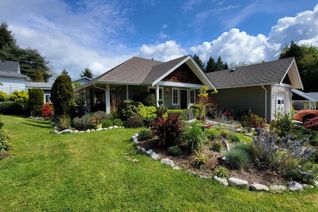 Property for Sale, 6113 S Gale Avenue, Sechelt, BC Property for Sale, 6113 S Gale Avenue, Sechelt, BC